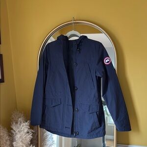 Canada Goose rain resistant coat size XS